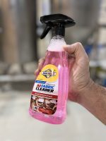 اسپری پاک کننده و تمیز کننده داخلی خودرو